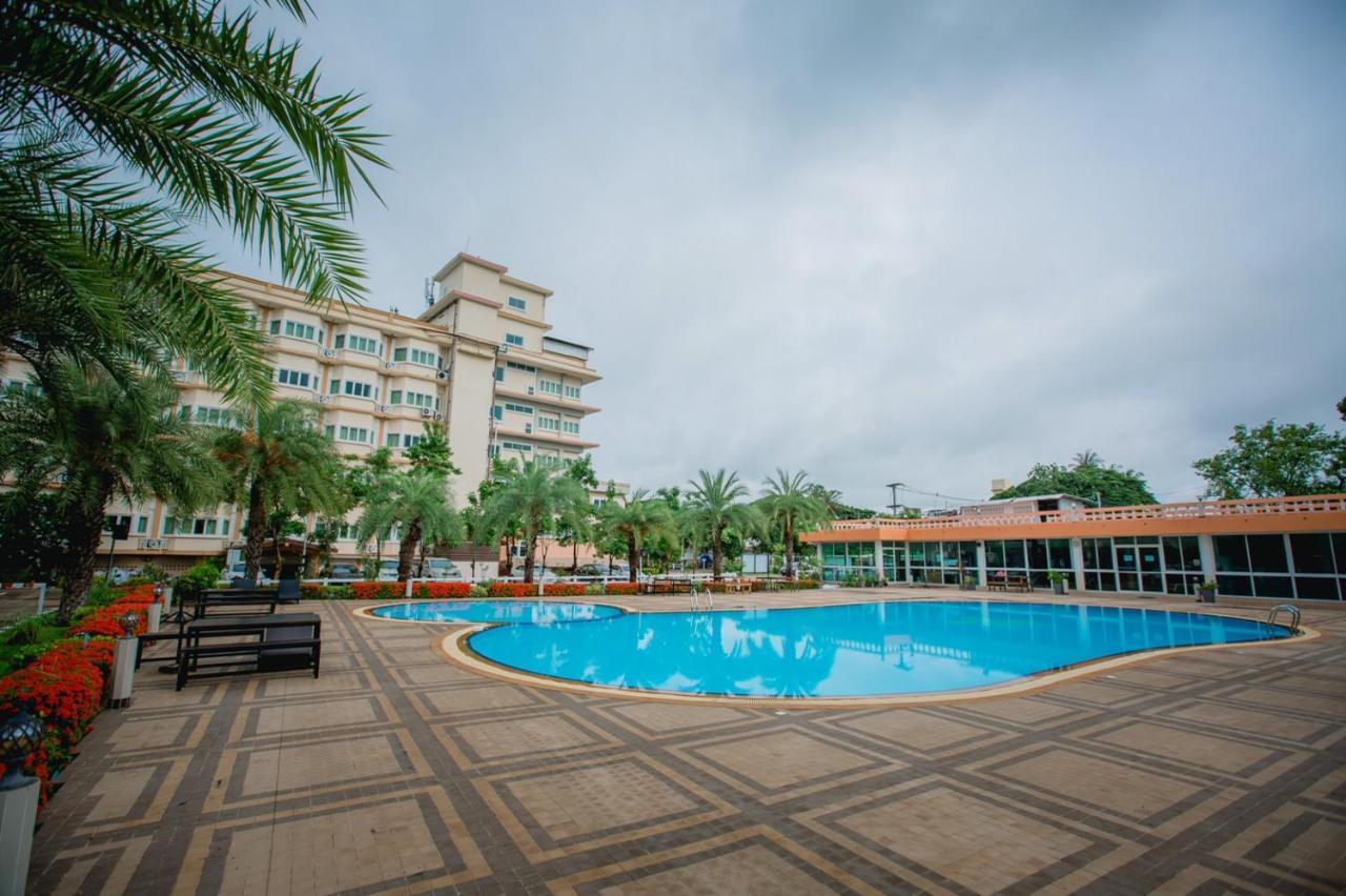 Siamgrand Hotel Ούντον Τάνι Εξωτερικό φωτογραφία